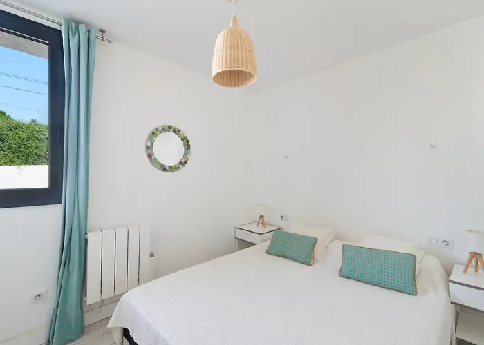 Surf 300m De La アパート *