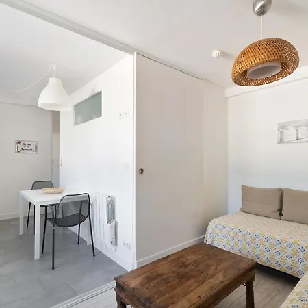 Surf 300m De La * Biarritz