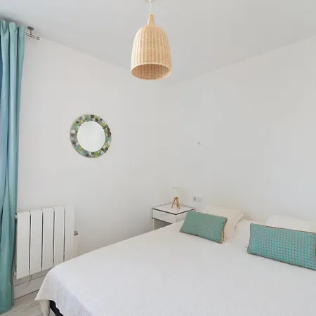 Surf 300m De La Apartment *