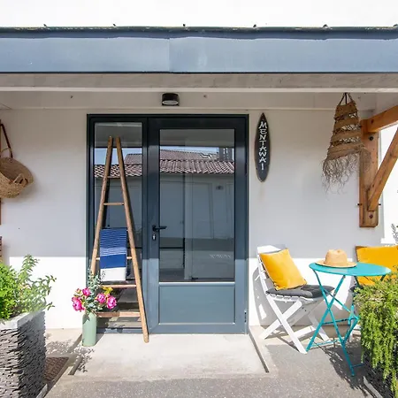 Apartment Surf 300m De La